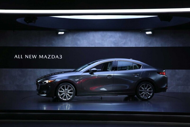 房車版本Mazda3