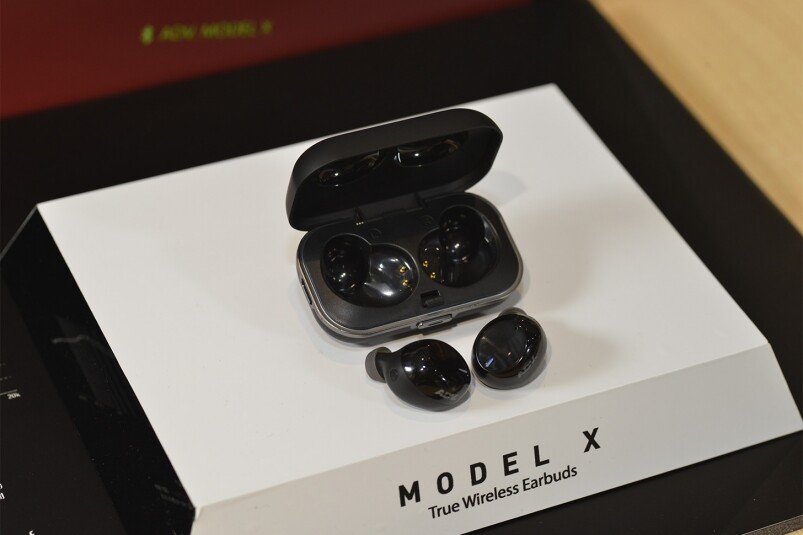 ADVANCED Model X 真無線耳機
