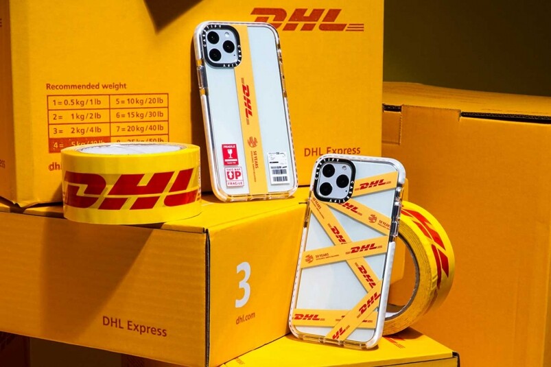 2018年度CASETiFY 與 DHL 合作之時,就已經有過封箱膠紙這一款最暢銷的設計,如今 2018年度CASETiFY 與 DHL 合作之時,就已經有過封箱膠紙這一款最暢銷的設計,如今