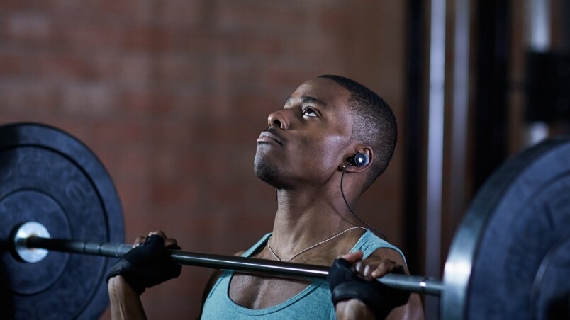 四款推薦藍牙無線運動耳機買物提案！跑步健身必備！