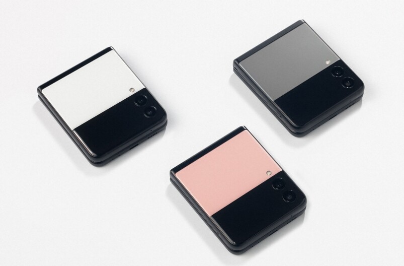 Galaxy Z Flip3 5G一口氣推出7種顏色，當中白色、粉色及灰為為Samsung.com獨家，而