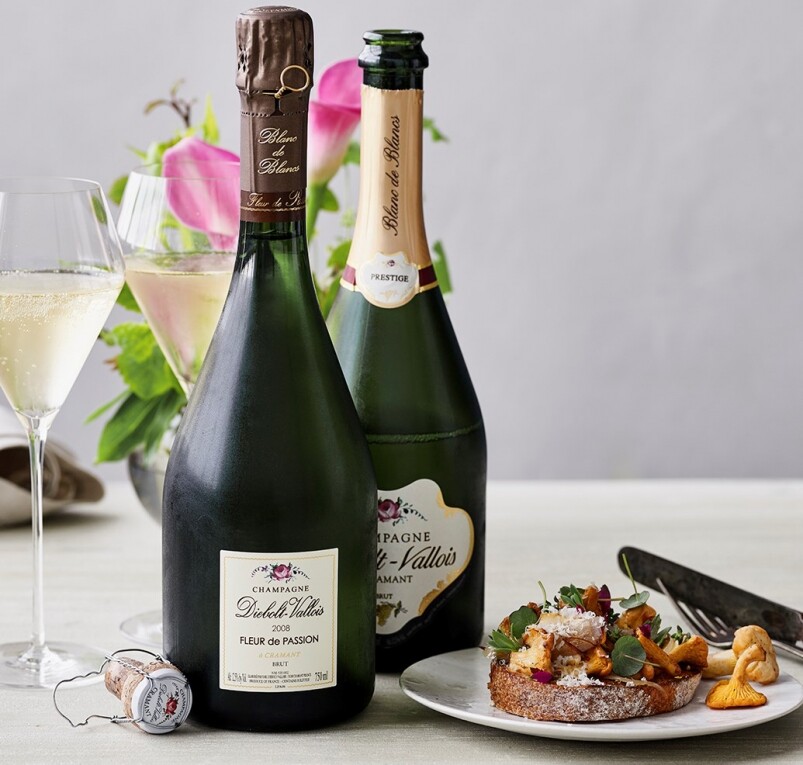 Diebolt Vallois Fleur de Passion Brut 1996木桶發酵及陳年,只有好年份才會釀製出產。香檳帶有白 Diebolt Vallois Fleur de Passion Brut 1996木桶發酵及陳年,只有好年份才會釀製出產。香檳帶有白