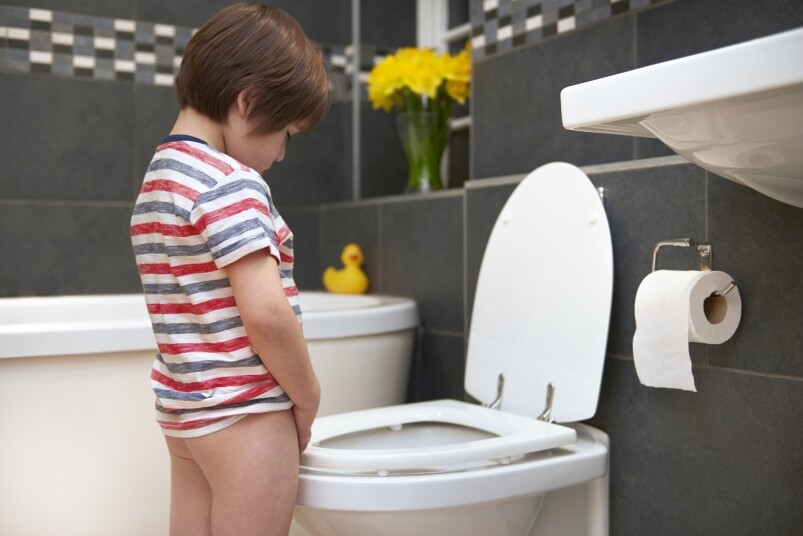 忍尿，經常壓逼會陰部如穿著過窄褲子，陰部不潔，抽煙及缺乏運動等均會