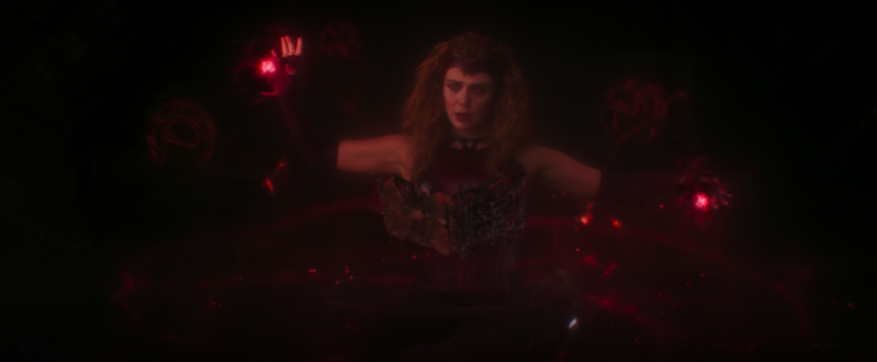紅女巫於《溫黛與幻視》裡已經掌握到無敵的混沌魔法，加上從阿嘉莎手上