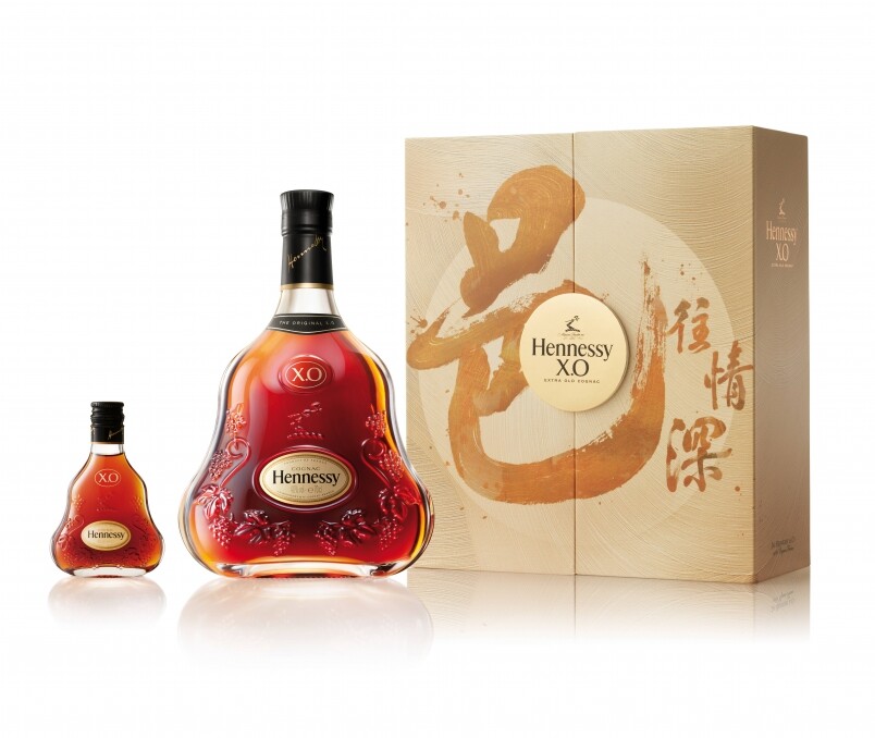 軒尼詩X.O及V.S.O.P今年中秋推出限量禮盒（HK$535），分別內含一瓶70厘