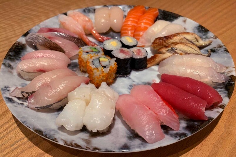 即叫即握壽司All You Can Eat多達15款，包括：北海道帶子、左口魚、甜蝦、吞拿魚、高