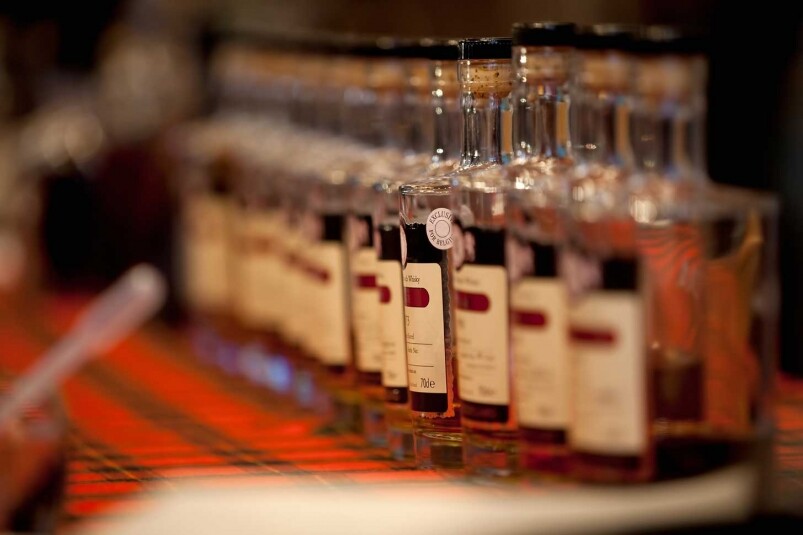 事實上，不少蘇格蘭的威士忌酒廠在釀造威士忌的過程之中，都會加入以