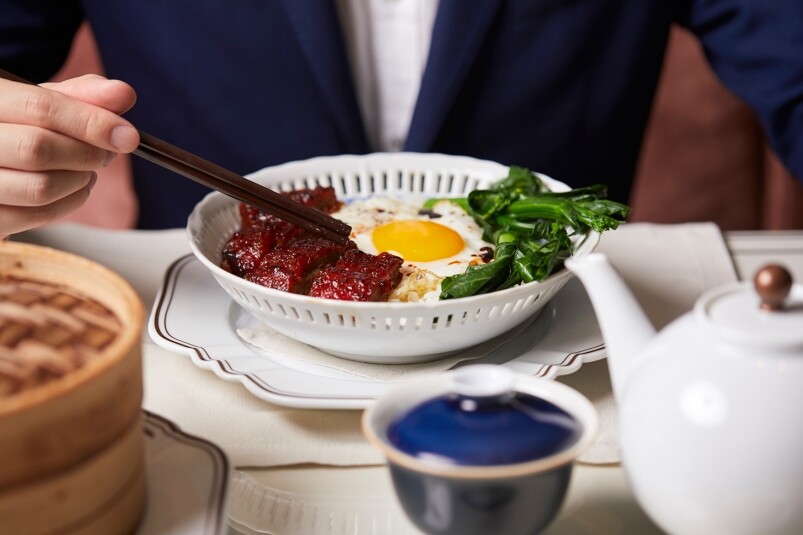 為甚麼一碗神級叉蛋飯值$240？Rosewood推出五星級酒店級數茶餐廳美食