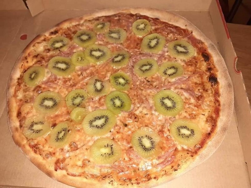 眼前這款奇異果Pizza，其實是出自瑞典人Stellan Johansson之手，雖然賣相欠奉，但他在網