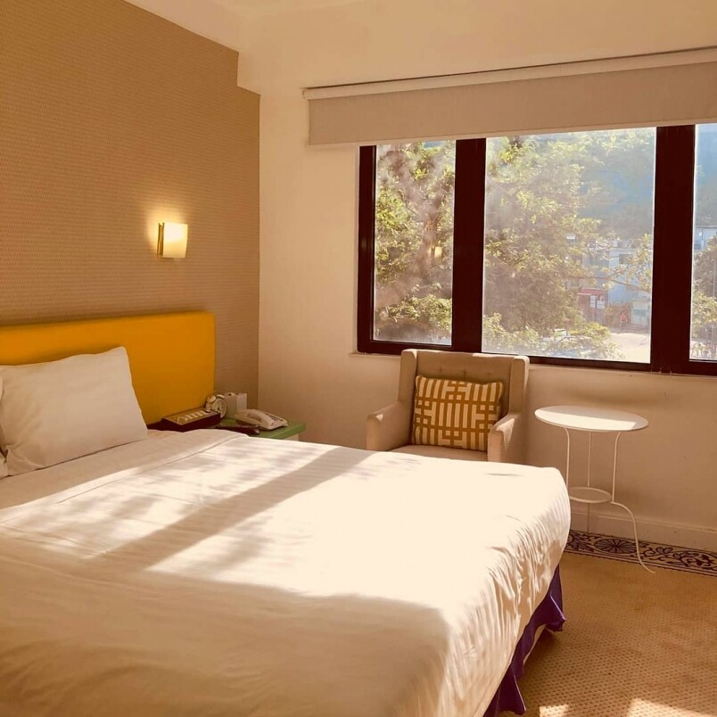 位於梅窩的銀礦灣酒店，情人節的住宿優惠都只是$930，除了包一晚住宿、雙