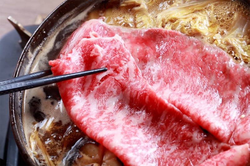 Hana的和牛體驗有兩種食法供選擇：涮涮鍋 & 壽喜燒