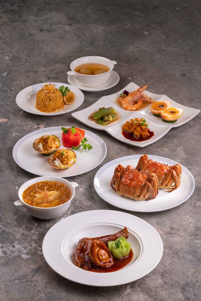 即日起至即日12 月中旬 ，十里洋場推出6 道菜金秋大閘蟹盛宴（每位HK$980