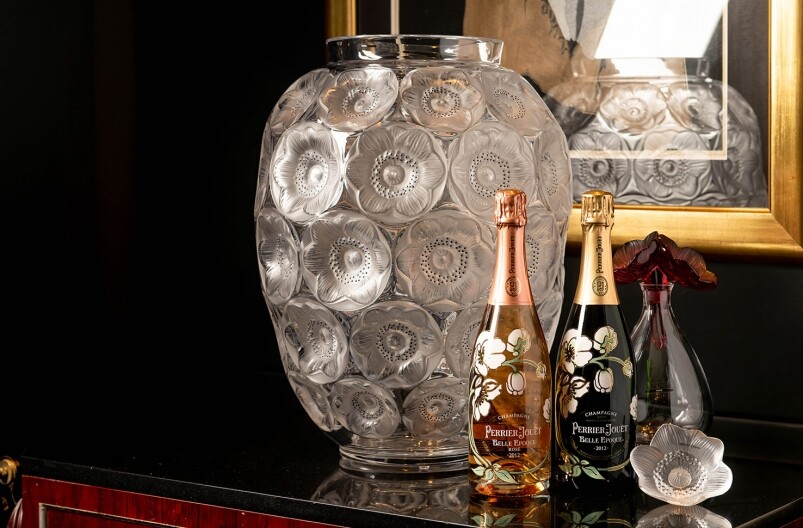 Perrier-Jouët x L’Atelier de Joël Robuchon x LALIQUE ── The Art of Revealing Nature供應日期:2021年3月15日至5月 Perrier-Jouët x L’Atelier de Joël Robuchon x LALIQUE ── The Art of Revealing Nature供應日期:2021年3月15日至5月