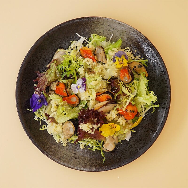 Seasonal Salad 小米青口沙律