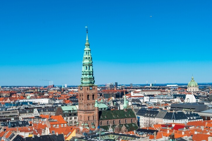 《Lonely Planet》 選的「Best in Travel」第一名為：哥本哈根 （Copenhagen）！哥本哈根是丹麥的首都、最大城市