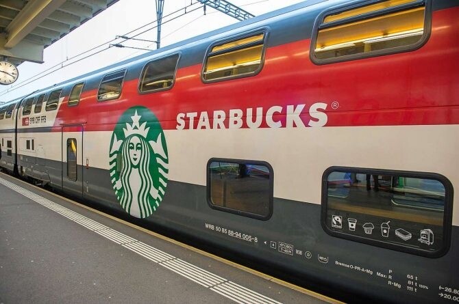 Starbucks 列車