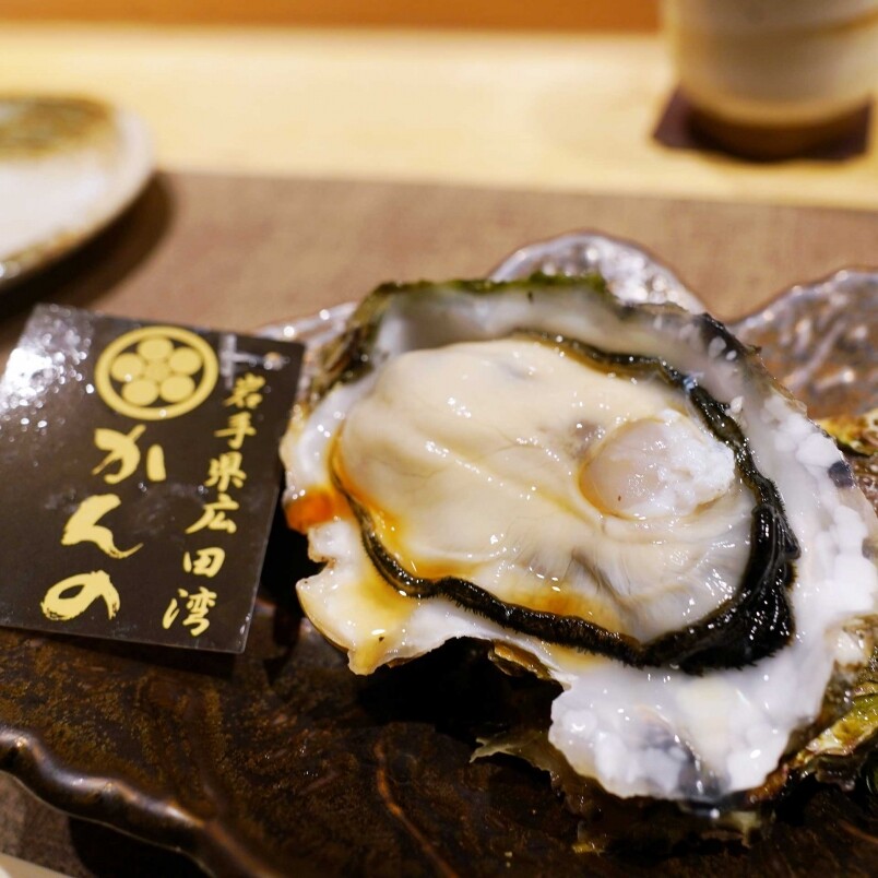 不是甚麼「怪物」級數,但是來自岩手県広田灣生蠔,肉身飽滿肥美,海水味也 不是甚麼「怪物」級數,但是來自岩手県広田灣生蠔,肉身飽滿肥美,海水味也