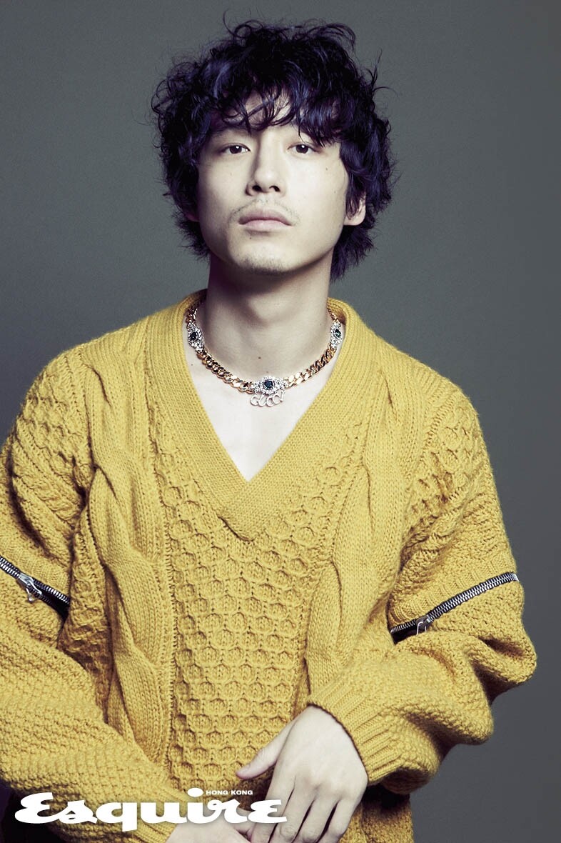 2010年是坂口健太郎出道的年份，其時他以19歲的年齡成為了日本著名時