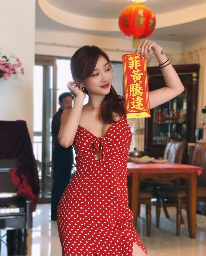 識睇一定睇ViuTV!小辣椒蘇菲最愛健身 煮食廚藝一樣了得 識睇一定睇ViuTV!小辣椒蘇菲最愛健身 煮食廚藝一樣了得