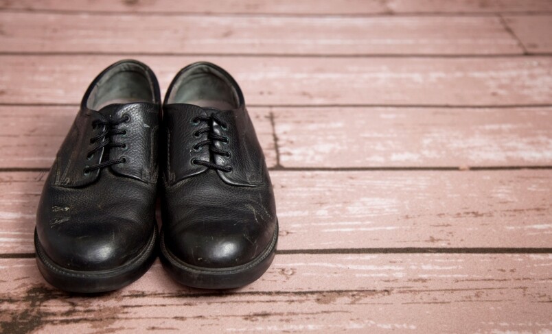 黑皮鞋看著男生成長的時裝單品
