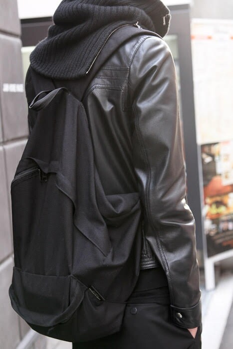 COMME des GARÇONS HOMME PLUS Oversized 背囊 COMME des GARÇONS HOMME PLUS Oversized 背囊