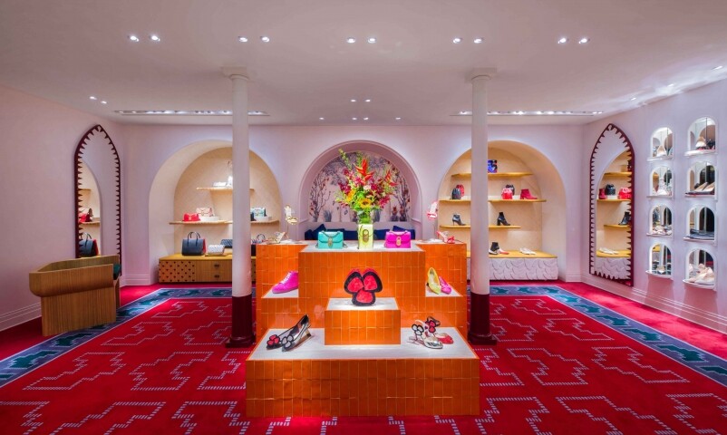 Christian Louboutin 全新專門店 Christian Louboutin 全新專門店