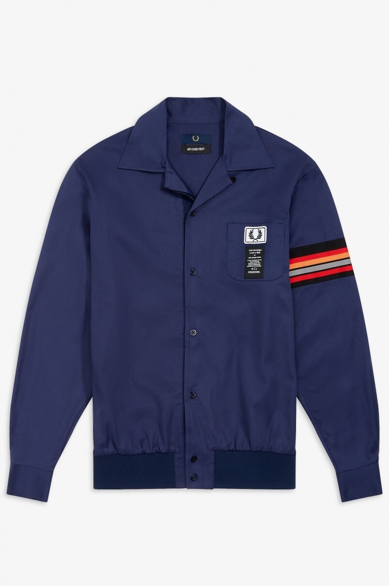 Fred Perry x Art Comes First藍色外套 $2,299