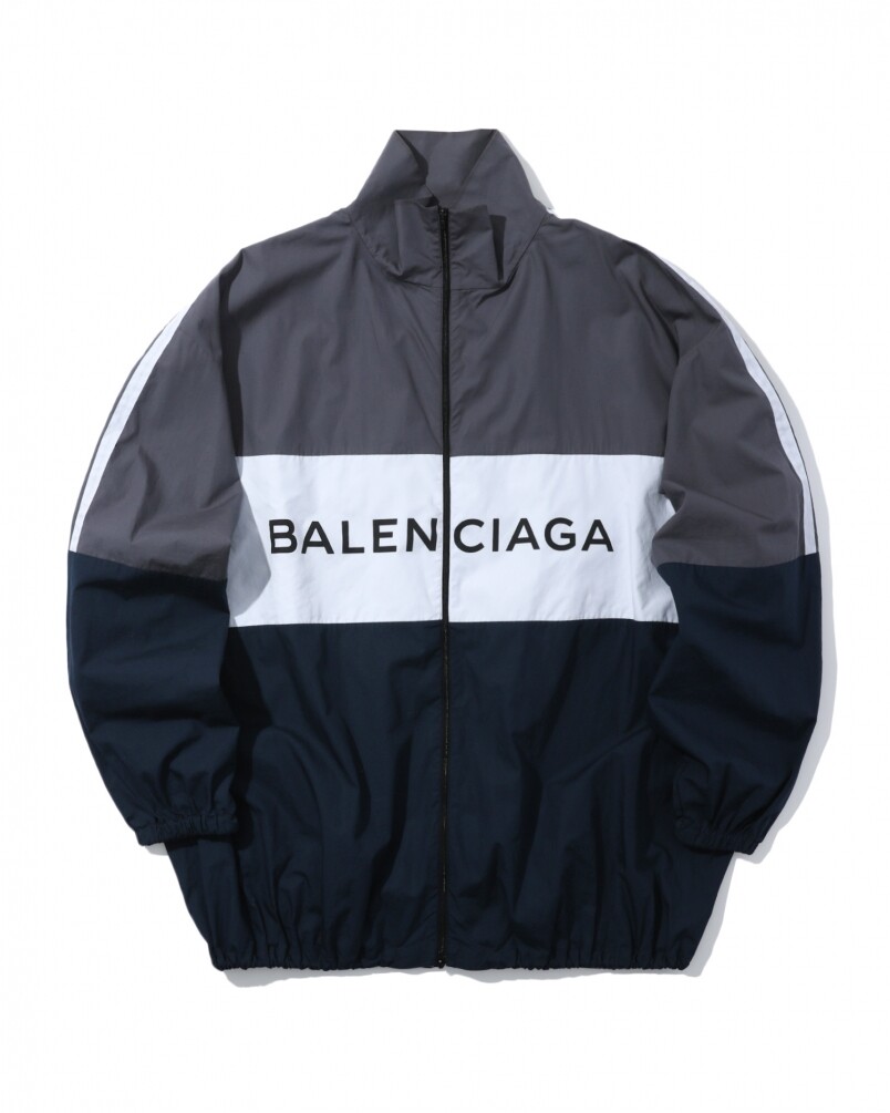 Balenciaga灰色風褸 $6,500