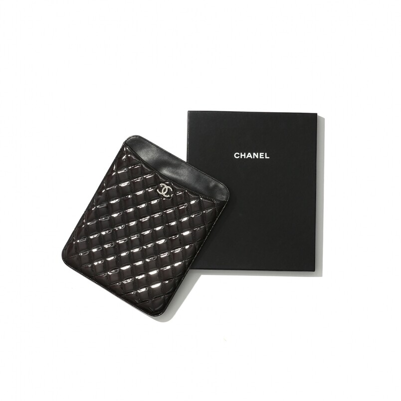 Chanel iPad皮套 $1,500