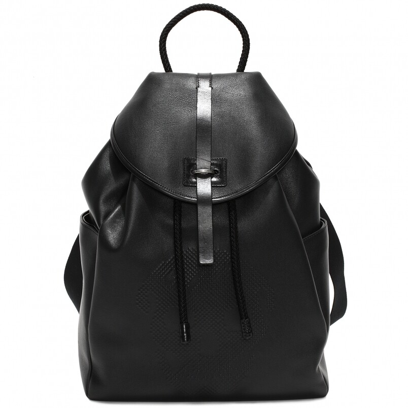 黑色皮革backpack $17,700