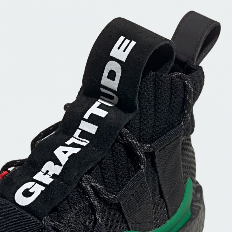Pharrell Williams 跟adidas Originals的聯乘Crazy BYW LVL X波鞋