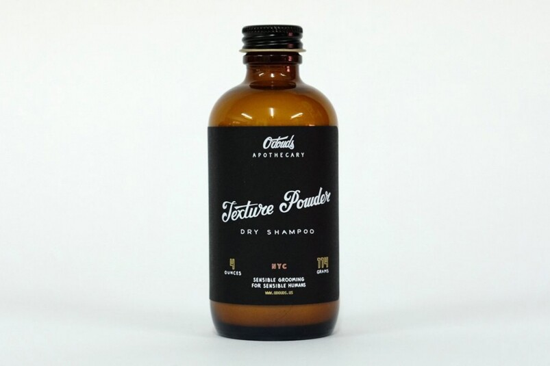 Odouds Texture Powder在瓶上都寫明是dry shampoo，可以直接用於頭髮頭皮，帶來啞色冇光澤的