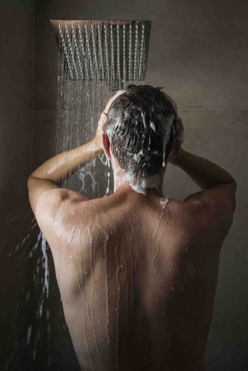 要防頭皮敏感防脫髮，洗頭要留意的洗頭事項包括不要用太熱的水來洗