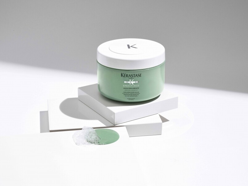 KÉRASTASE Specifique Divalent 油性髮質浴髮泥 HK$280/250ml KÉRASTASE Specifique Divalent 油性髮質浴髮泥 HK$280/250ml
