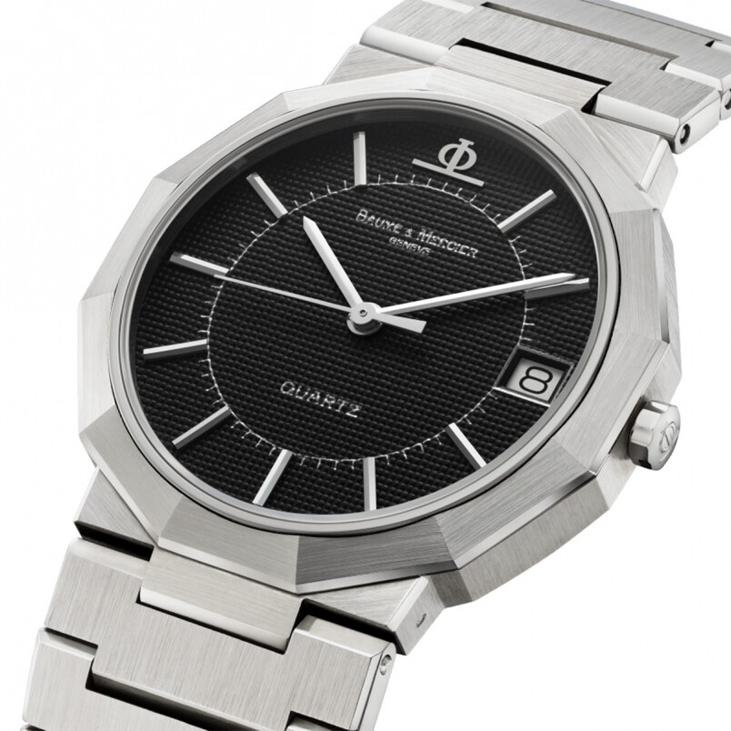 Riviera腕錶系列自1973年誕生以來，近50年來經歷過各種演繹，石英機芯、自動上
