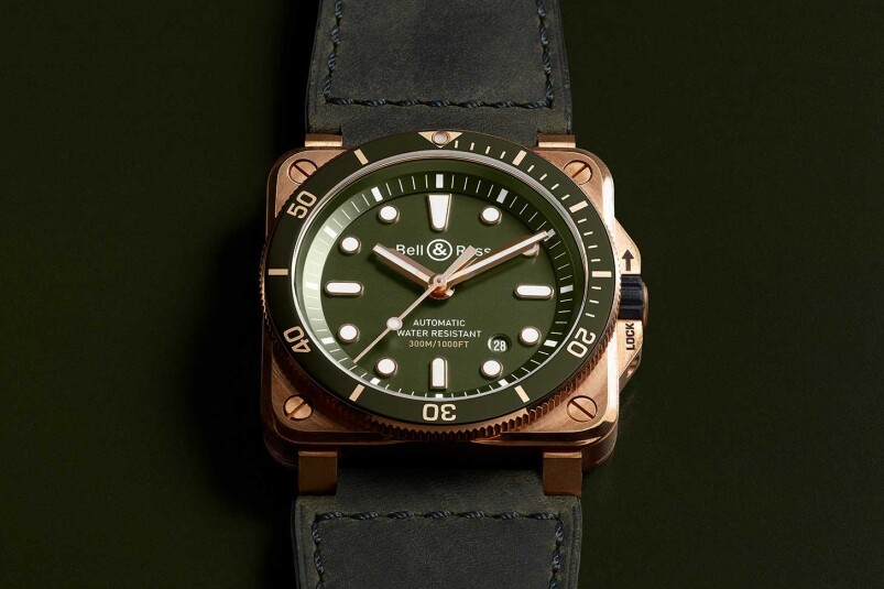 另一款BR03-92 DIVER Green Bronze同樣是型格十足，今年綠錶大軍殺到，不少品牌都有