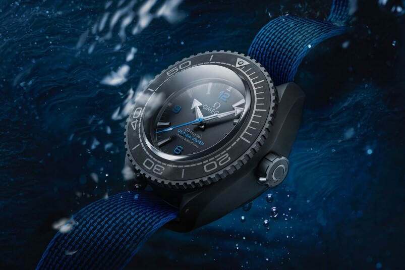 Ultra Deep在太平洋海床幫助蒐集重要的科學數據，完成深潛任務後，腕錶再送