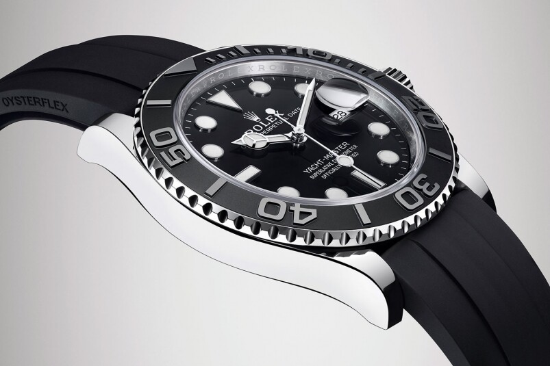 最新的Yacht-Master 42以白金錶殼上陣,這種貴金屬更是首次出現在Yacht-Master系列,為 最新的Yacht-Master 42以白金錶殼上陣,這種貴金屬更是首次出現在Yacht-Master系列,為