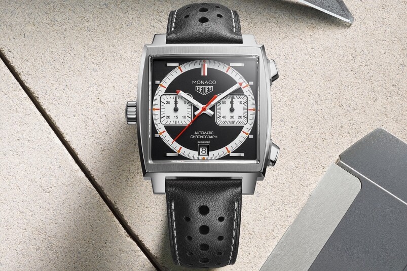 頌揚2000年代時尚風格的第四款限量版Monaco則於9月在東京發佈，腕錶採用