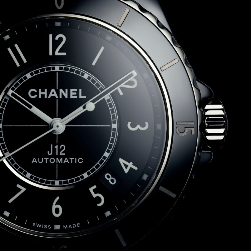 最矚目的一定要數機芯搭配了由瑞士Kenissi製錶廠特意為這新錶打造的Caliber
