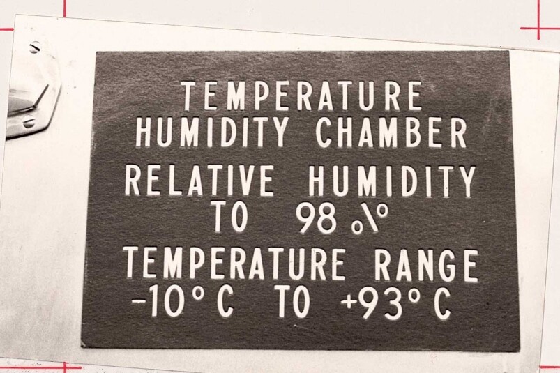 例如是高溫測試中置於攝氏71度高溫環境下48小時，其後在攝氏93度30