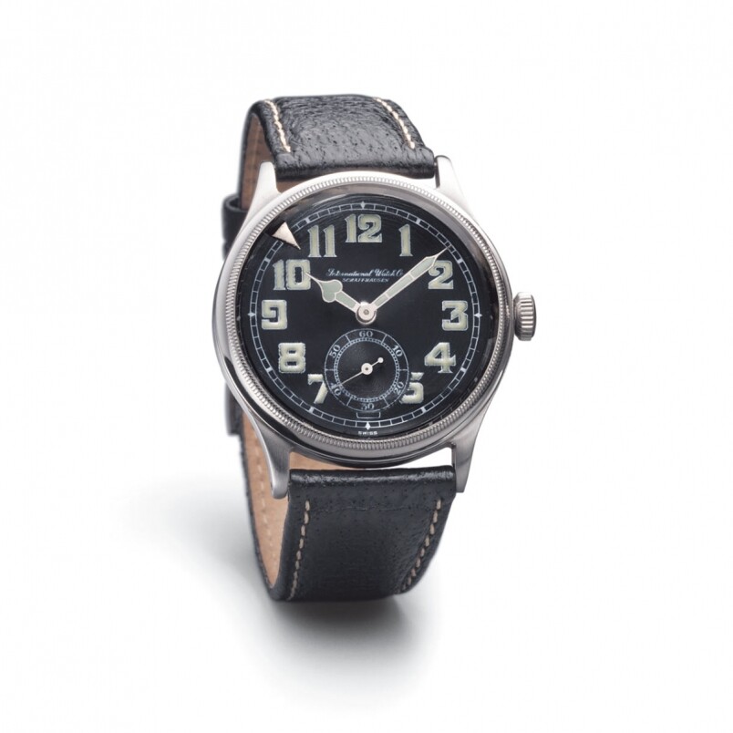 1936年 IWC開始生產飛行錶