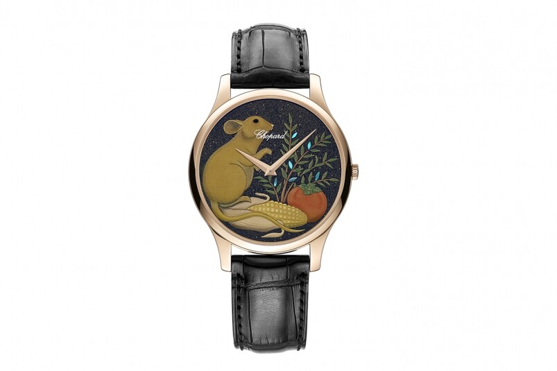 Chopard用上日本古老的蒔繪技藝演繹金鼠獻瑞，錶盤呈現豐富的場景，金鼠站